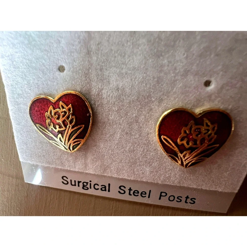 Vintage Genuine Cloisonne Heart Stud Earrings Red Gold Floral Botanical Dainty
